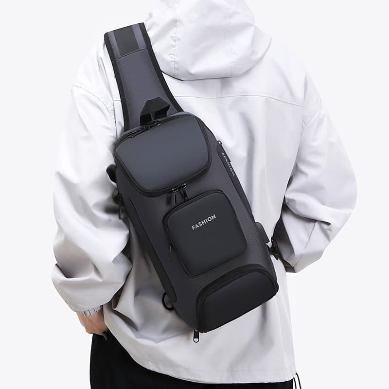 New Large-capacity Mens Cycling Casual Outdoor Shoulder Bag